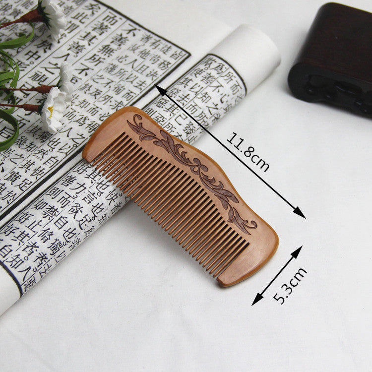 Natural mahogany comb